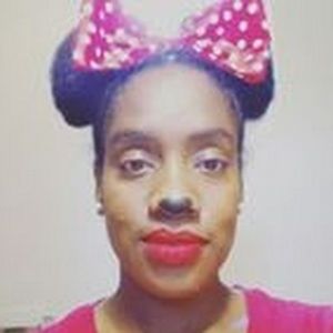 Meet your Posher, Lucinda